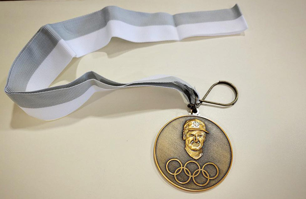 lous_olympics_medal